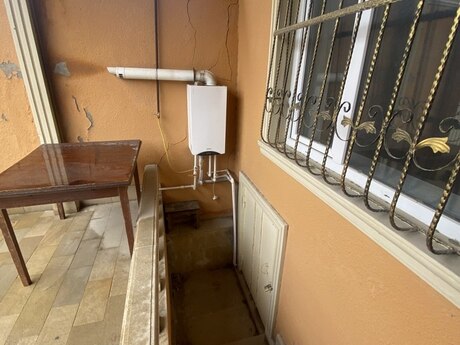 4 otaqlı həyət evi/bağ evi - Biləcəri q. - 115 m²