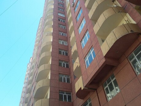 4 otaqlı yeni tikili - Nəsimi r. - 197 m²