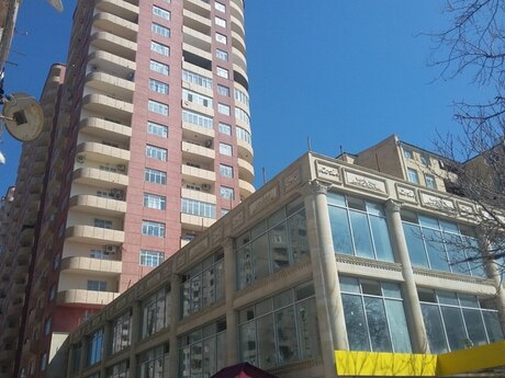 Объявление №5525759 - Баку, Насиминский  р., 4-комн., 197 м², 15/18 этаж