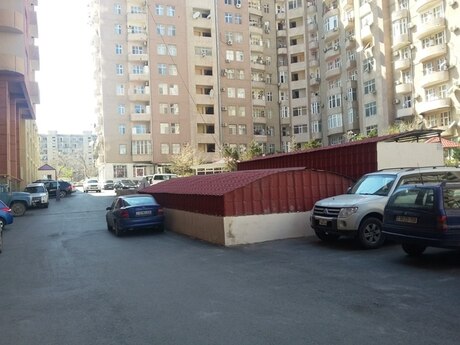 4 otaqlı yeni tikili - Nəsimi r. - 197 m²
