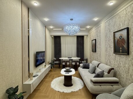 Elan №5526111 - Bakı, Koroğlu m., 3 otaqlı, 100 m², 6/15 mərtəbə