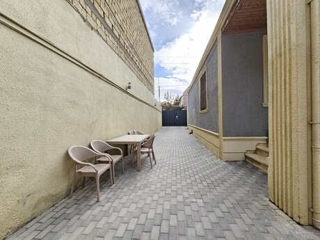 4 otaqlı həyət evi/bağ evi - Xırdalan - 130 m²