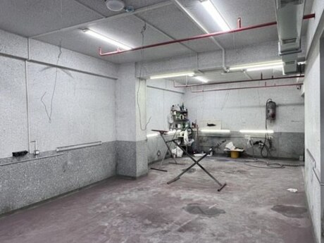 Obyekt - Memar Əcəmi m. - 490 m²