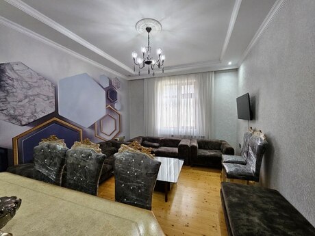 4 otaqlı həyət evi/bağ evi - Xırdalan - 130 m²