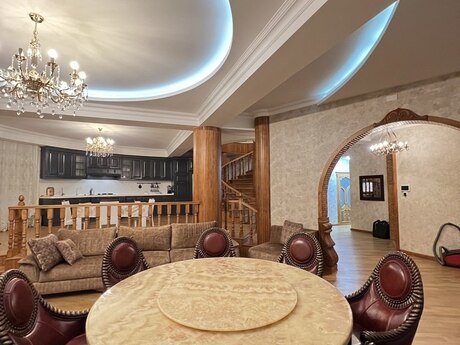 5 otaqlı həyət evi/bağ evi - Xırdalan - 220 m²
