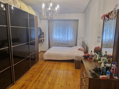 4 otaqlı köhnə tikili - Azadlıq Prospekti m. - 100 m²