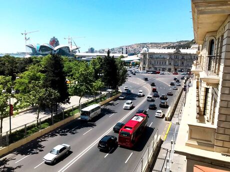 3 otaqlı köhnə tikili - Sahil m. - 160 m²