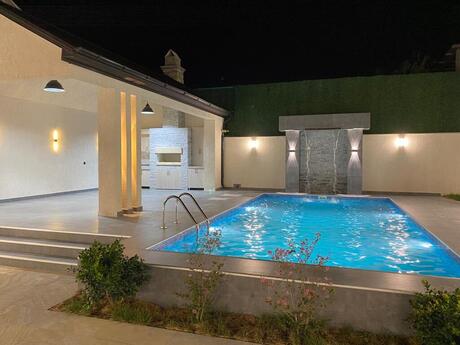 6 otaqlı həyət evi/bağ evi - Şüvəlan q. - 250 m²