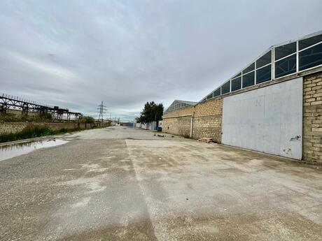 Obyekt - Binəqədi r. - 2200 m²