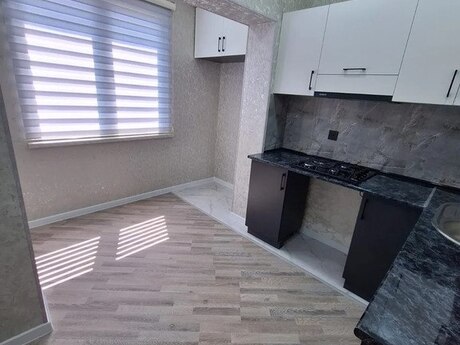 2 otaqlı köhnə tikili - Memar Əcəmi m. - 70 m²