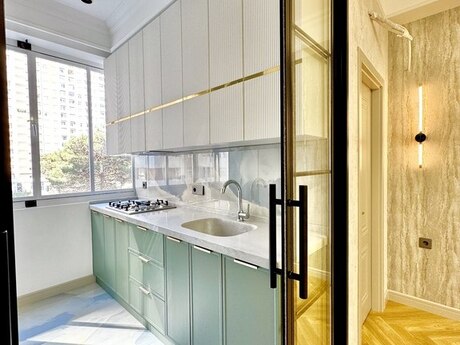 3 otaqlı yeni tikili - Qara Qarayev m. - 70 m²