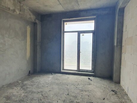 3-комнатная квартира, 137 м², Ağ şəhər: 580 000 ₼ 2