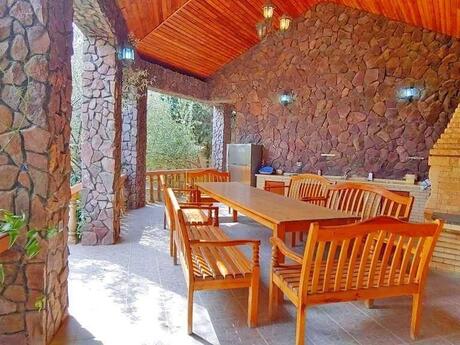 5 otaqlı həyət evi/bağ evi - Badamdar q. - 400 m²
