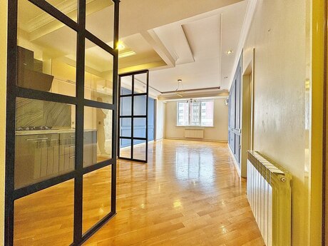2-комн. новостройка - м. Кара Караев - 70 м²
