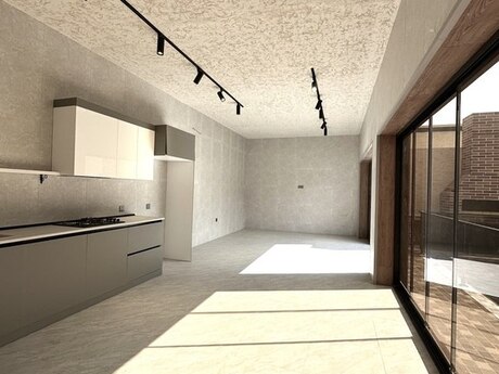 5 otaqlı həyət evi/bağ evi - Mərdəkan q. - 220 m²