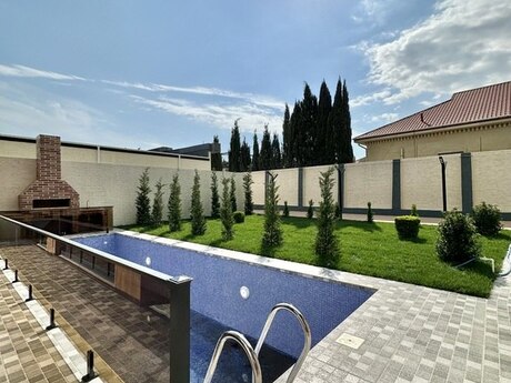 5 otaqlı həyət evi/bağ evi - Mərdəkan q. - 220 m²