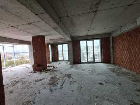 5 otaqlı yeni tikili - Nizami m. - 267 m²