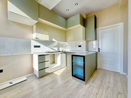 3-комн. новостройка - м. Кара Караев - 92 м²