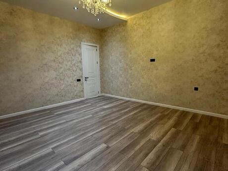 6 otaqlı həyət evi/bağ evi - Saray q. - 290 m²