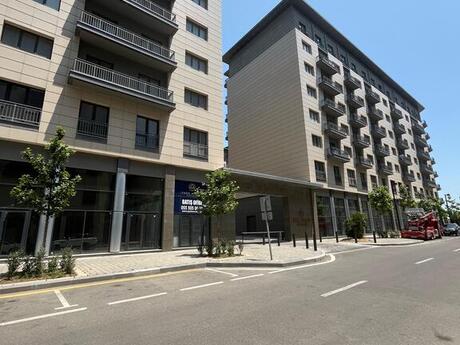 5 otaqlı yeni tikili - Ağ şəhər q. - 253 m²