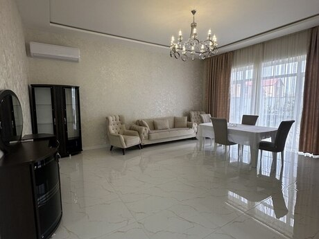 4 otaqlı həyət evi/bağ evi - Mərdəkan q. - 250 m²