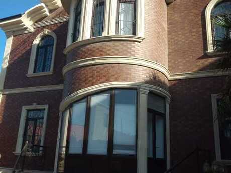 6 otaqlı həyət evi, 400 m², Azadlıq Prospekti: 650 000 ₼ 2