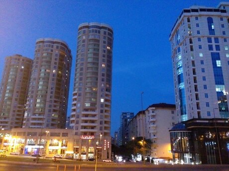 Объявление №5536089 - Баку, м. Низами, 3-комн., 170 м², 12/19 этаж