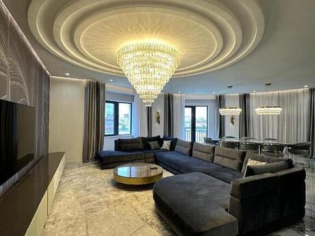 Elan №5536258 - Bakı, Ağ şəhər q., 4 otaqlı, 220 m², 4/8 mərtəbə