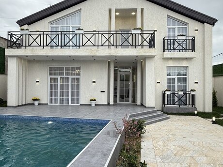 6 otaqlı həyət evi/bağ evi - Şüvəlan q. - 285 m²