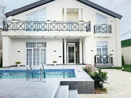 6 otaqlı həyət evi/bağ evi - Şüvəlan q. - 250 m²