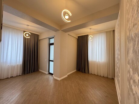 4 otaqlı mənzil, 110 m², Səbail: 299 000 ₼ 4
