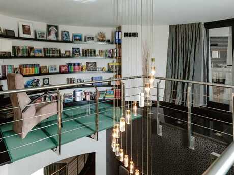 House with Garden, Villa For Sale