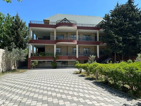 9 otaqlı həyət evi/bağ evi - Novxanı q. - 950 m²