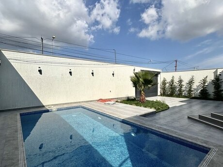 4 otaqlı həyət evi/bağ evi - Mərdəkan q. - 150 m²