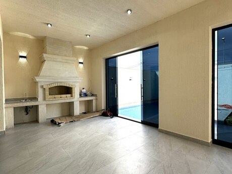 4 otaqlı həyət evi/bağ evi - Mərdəkan q. - 150 m²