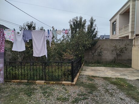 5 otaqlı həyət evi/bağ evi - Badamdar q. - 250 m²