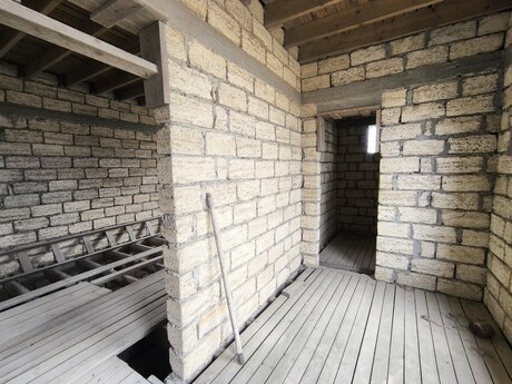 4 otaqlı həyət evi/bağ evi - Sulutəpə q. - 110 m²