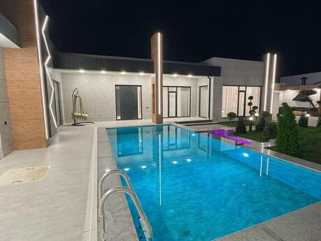 5 otaqlı həyət evi/bağ evi - Şüvəlan q. - 260 m²