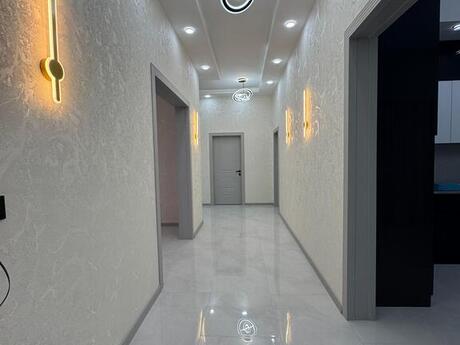 4 otaqlı həyət evi/bağ evi - Şüvəlan q. - 140 m²