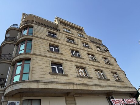 Объявление №5538417 - Баку, м. Мемар Аджеми, 8-комн., 420 м², 5/6 этаж