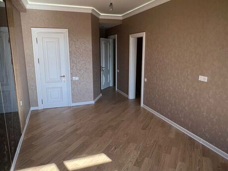 3 otaqlı mənzil, 151 m², 8 Noyabr: 435 000 ₼ 3