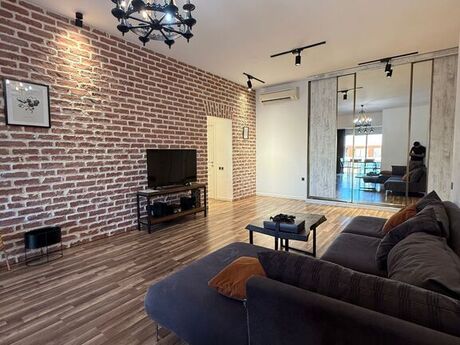3 otaqlı yeni tikili - Şah İsmayıl Xətai m. - 130 m²