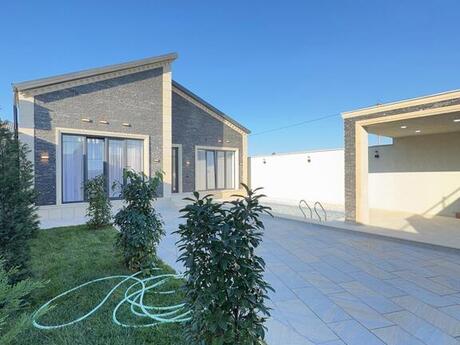 4 otaqlı həyət evi/bağ evi - Şüvəlan q. - 170 m²