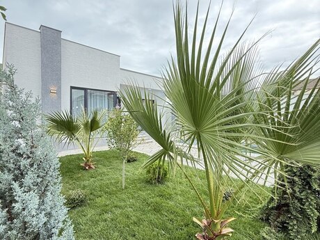 4 otaqlı həyət evi/bağ evi - Şüvəlan q. - 155 m²