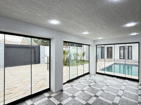 4 otaqlı həyət evi/bağ evi - Şüvəlan q. - 155 m²