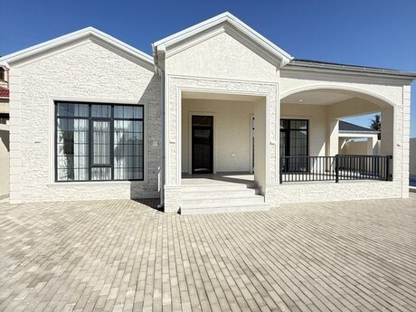4 otaqlı həyət evi/bağ evi - Buzovna q. - 185 m²