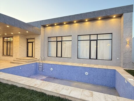 5 otaqlı həyət evi/bağ evi - Mərdəkan q. - 200 m²