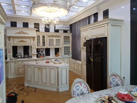 10-комн. дом/дача - пос. Бакиханова - 800 м²