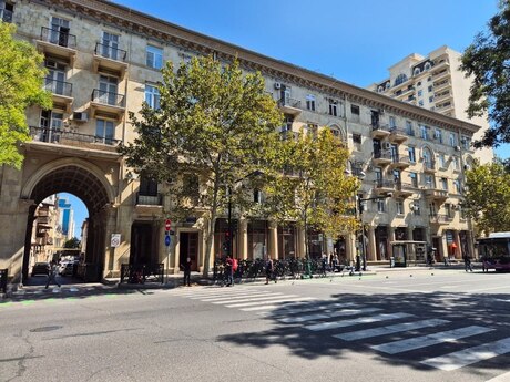 Объявление №5540176 - Баку, м. Низами, 3-комн., 105 м², 4/5 этаж