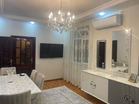 3 otaqlı köhnə tikili - Memar Əcəmi m. - 60 m²
